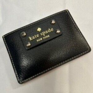 kate spade credit card holder. Really nice item to have in your purse!